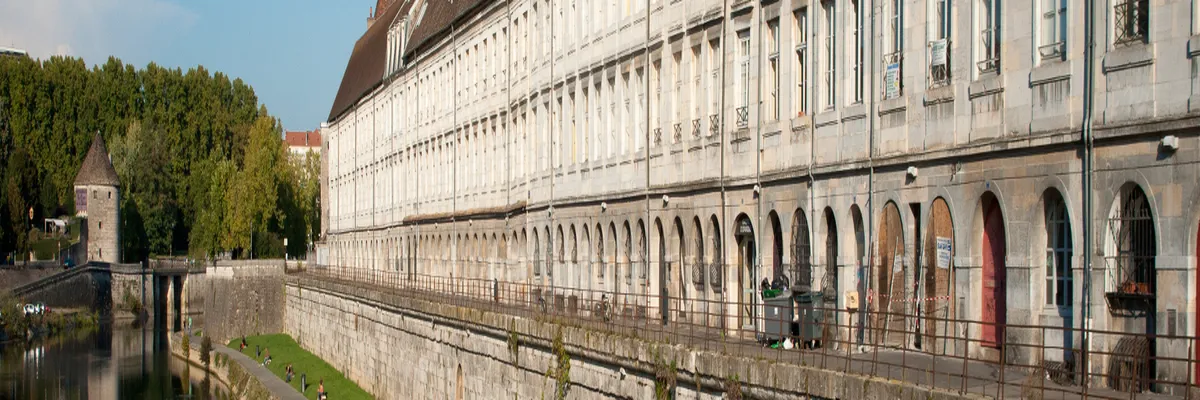 Image Installation borne de recharge Besançon