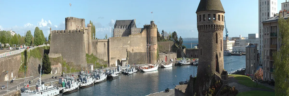 Image Installation borne de recharge Brest