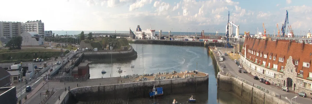 Image Installation borne de recharge Calais