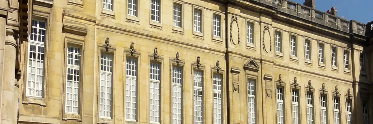 Image Installation borne de recharge Compiègne