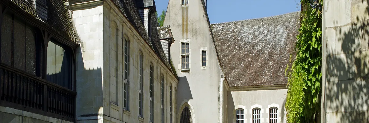 Image Installation borne de recharge Issoudun