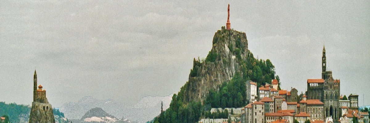 Image Installation borne de recharge Le Puy-en-Velay