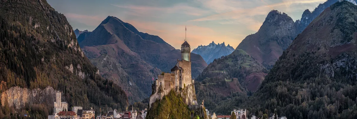 Image Installation borne de recharge Lourdes