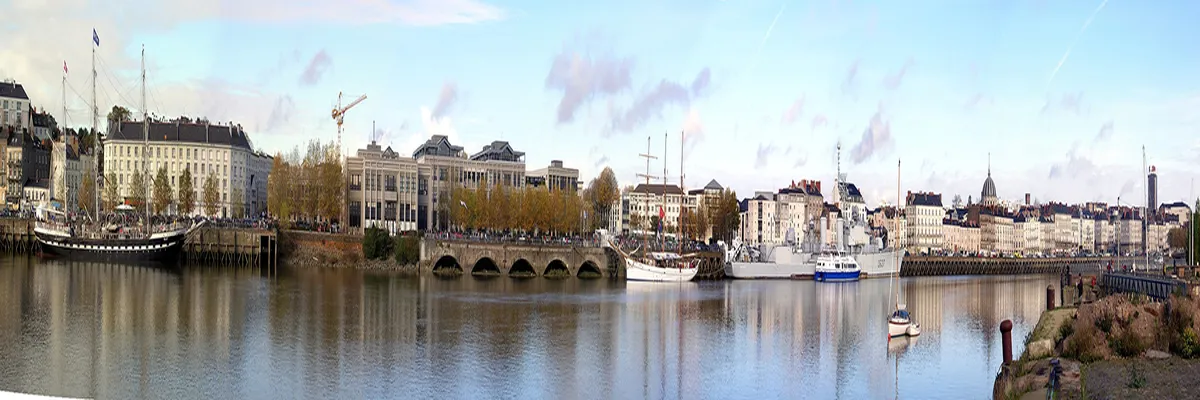 Image Installation borne de recharge Nantes