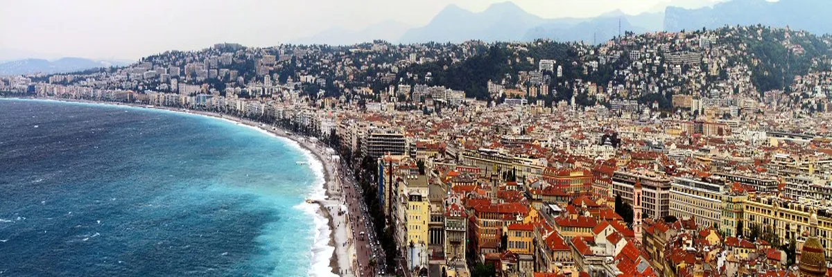 Image Installation borne de recharge Nice