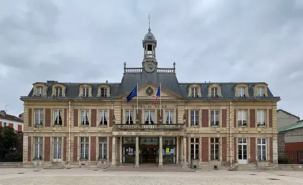 Borne de Recharge Auto Installation borne de recharge Maisons-Alfort