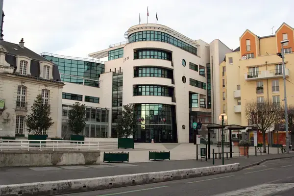 Borne de Recharge Auto Installation borne de recharge Sannois